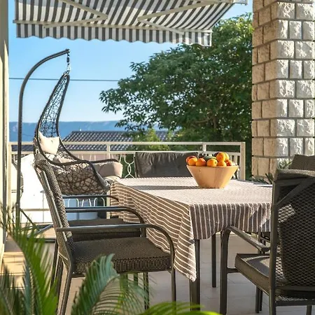 Apartman Ana Novi Vinodolski