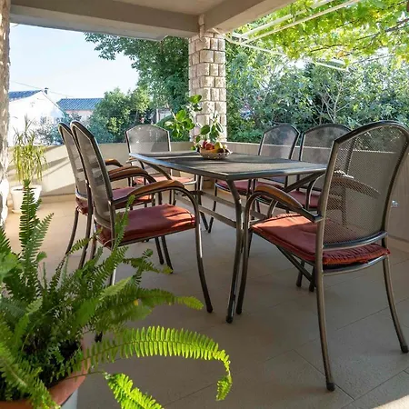 Apartman Ana Novi Vinodolski